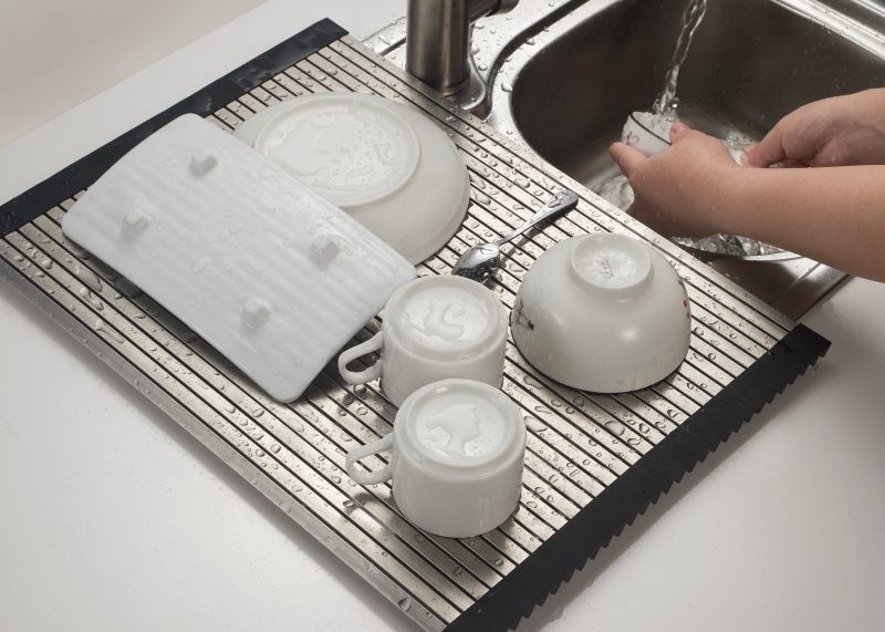 The iupilon 3-in-1 Rollable Stainless Steel Workspace - Image 10