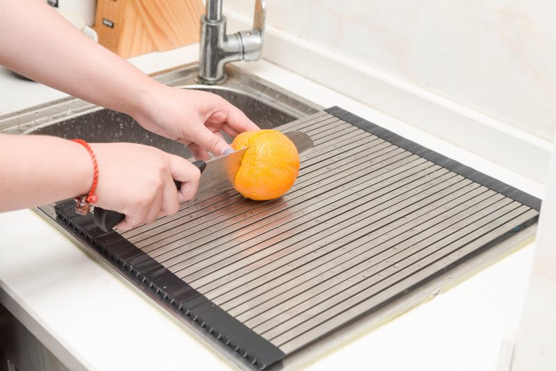 The iupilon 3-in-1 Rollable Stainless Steel Workspace - Image 5